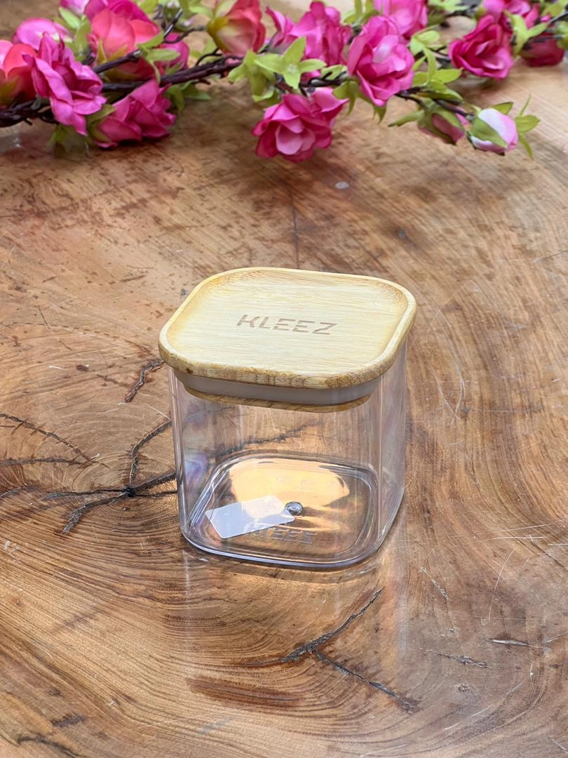 "درب چفتی بانکه کلیز با نوار سیلیکونی ضد‌هوا برای حفظ تازگی مواد"