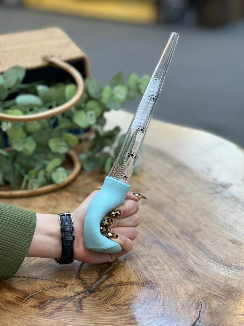 سرنگ اندازه‌گیری دنی هوم ۳۰ میلی‌لیتر با جنس اکرولیک و سیلیکون، طراحی کاربردی برای اندازه‌گیری دقیق 