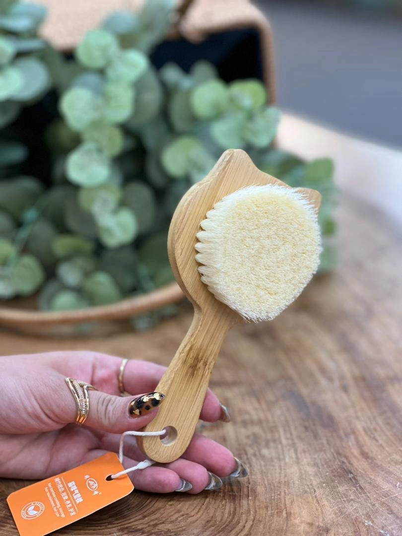 برس چوبی بامبو با الیاف نرم و دسته ارگونومیک