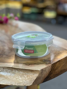 نمایش فضای داخلی ظرف برای نگهداری مواد غذایی