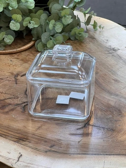 شکلات‌خوری مربع آکریلیک شفاف با طراحی مدرن و کیفیت بالا
