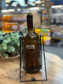بطری شیشه‌ای دنیز قهوه‌ای با درب چوب‌پنبه‌ای و استند فلزی مشکی