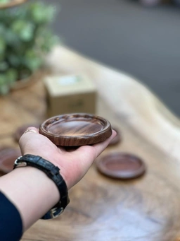 پک ۶ عددی زیرلیوانی طرح چوب فرش کیپس – مناسب سرو نوشیدنی